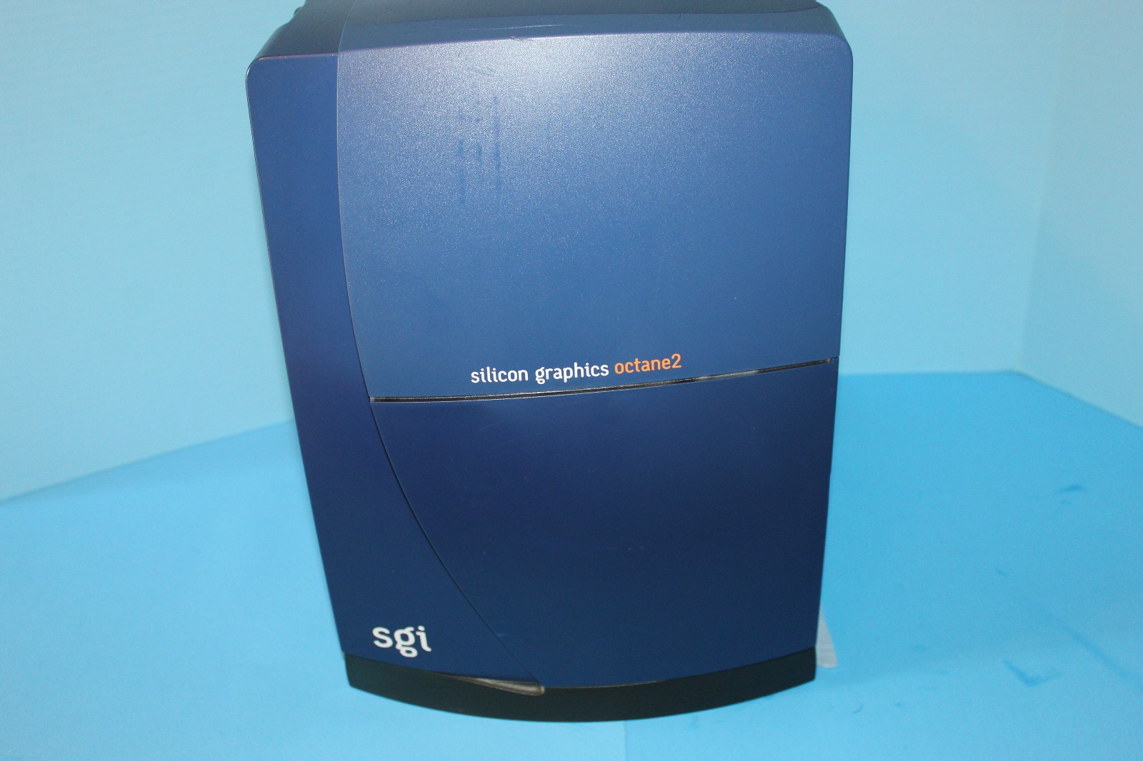 Silicon Graphics SGI Octane2 Dual 600 MHz Workstation