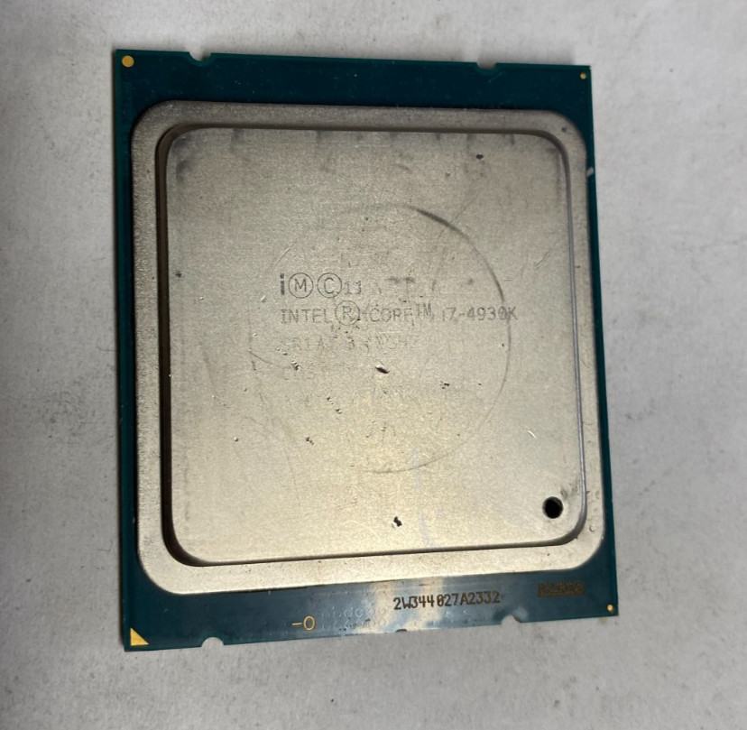 Intel Core i7-4930K SR1AT 3.40GHz 6-Core 12-Thread LGA2011 CPU Processor