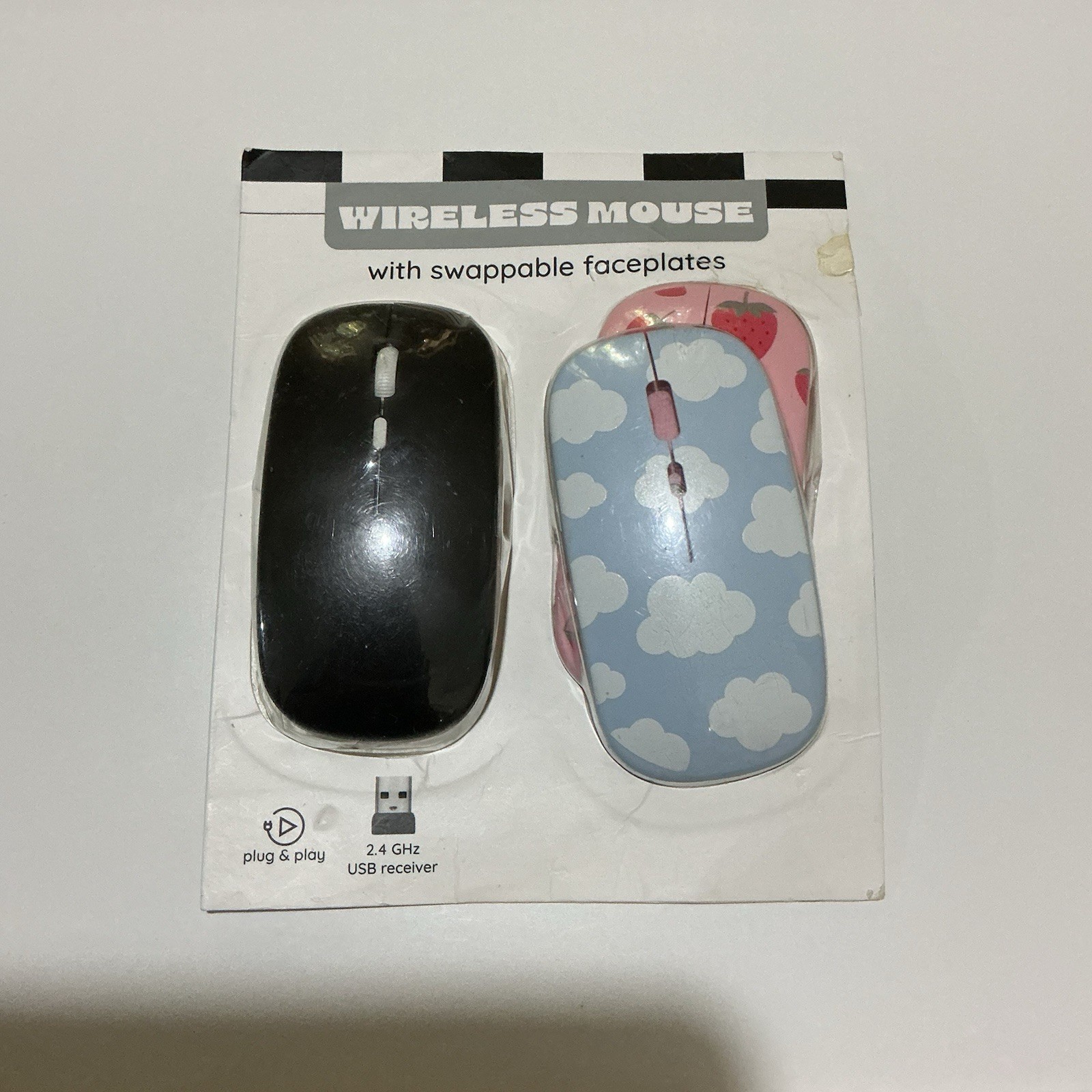 Vivitar Wireless Optical Mouse, USB, Swappable Faceplates, Mac/Windows, 3 Colors