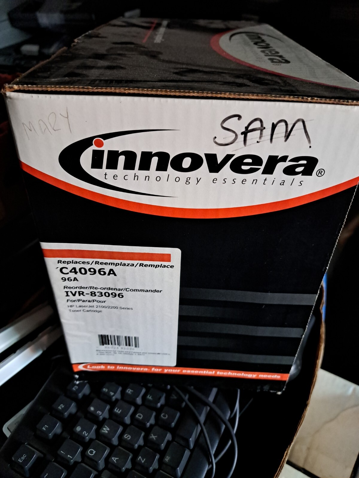 Innovera IVR83096 Compatible C4096a (96a) Toner, Black