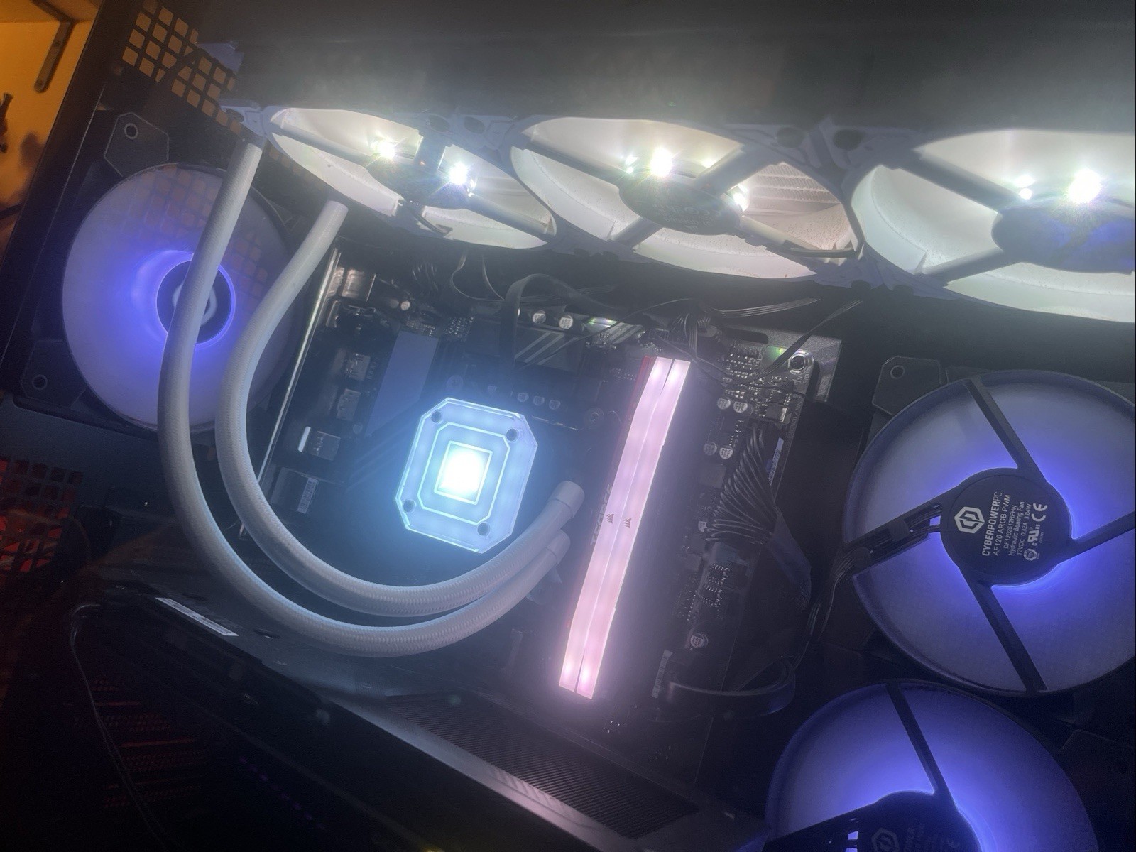 Custom Build Pc You Choose Case Design And Hardware( Details In Decription)