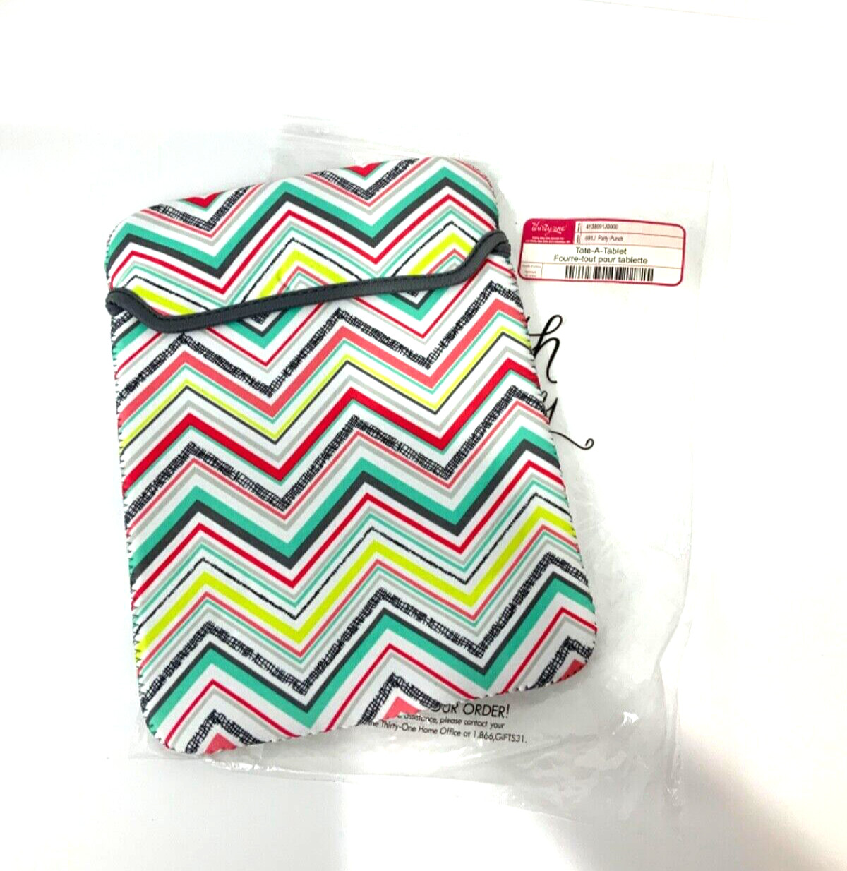31 tablet cover, neoprene, zig zag pattern, NWOT
