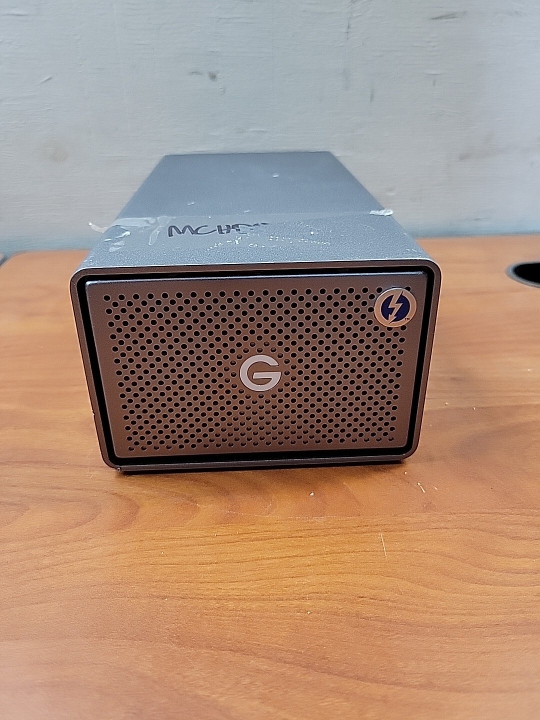 SANDISK PROFESSIONAL GRAID 2  NO DRIVES G2U
