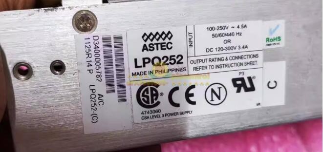 1PC USED ASTEC LPQ252-C Industrial Equipment Power Supply 120-300V