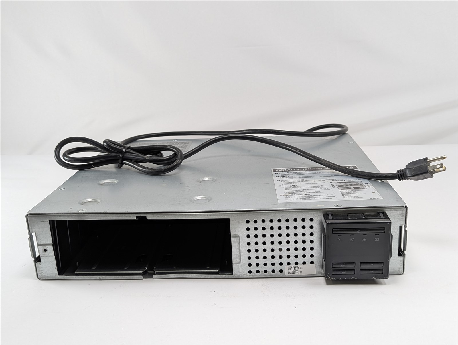 APC Smart UPS SMT750RM2U 750VA 500W 2U Rackmount No Battery Silver