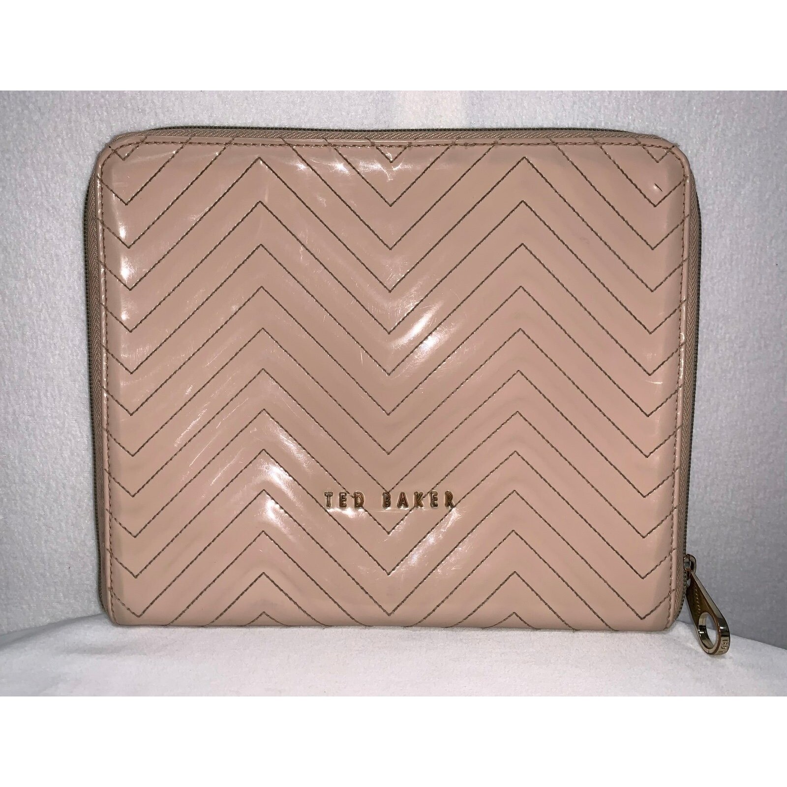 Ted Baker Portfolio iPad Tablet Sleeve Case PVC Quilted Zip Around Floral