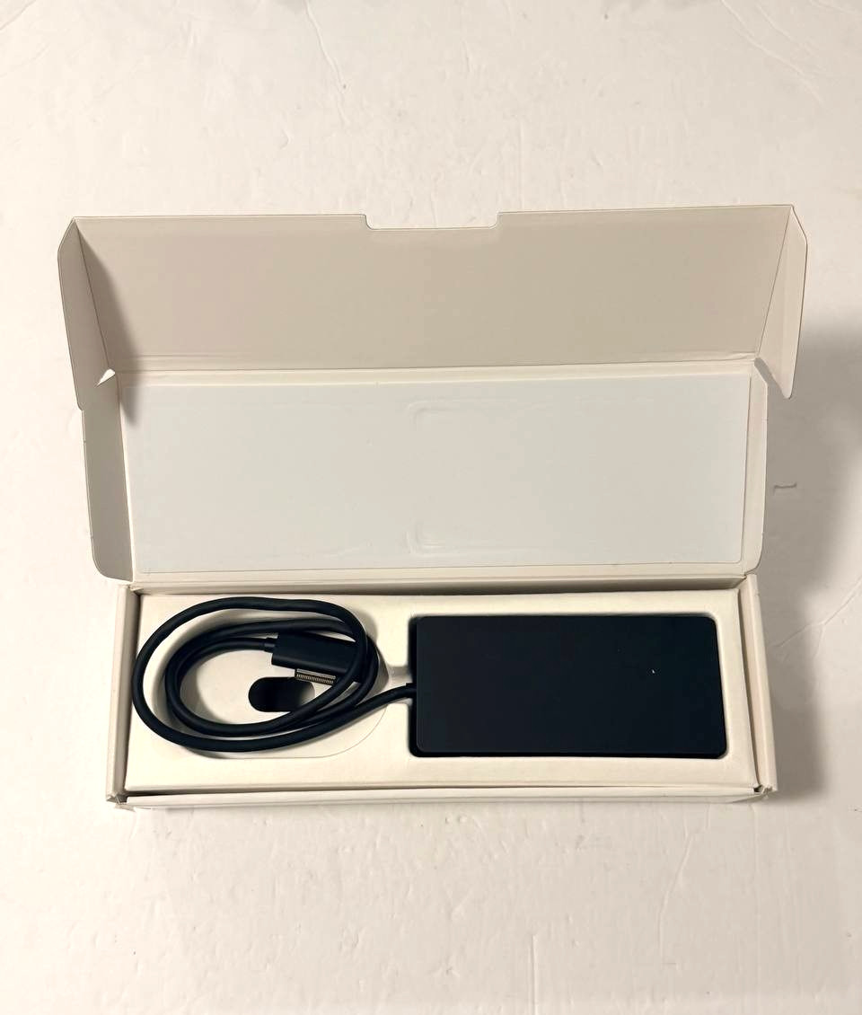 Microsoft Docking Station 1661 for Surface Pro 3,4,5,6 w/ ADAPTER