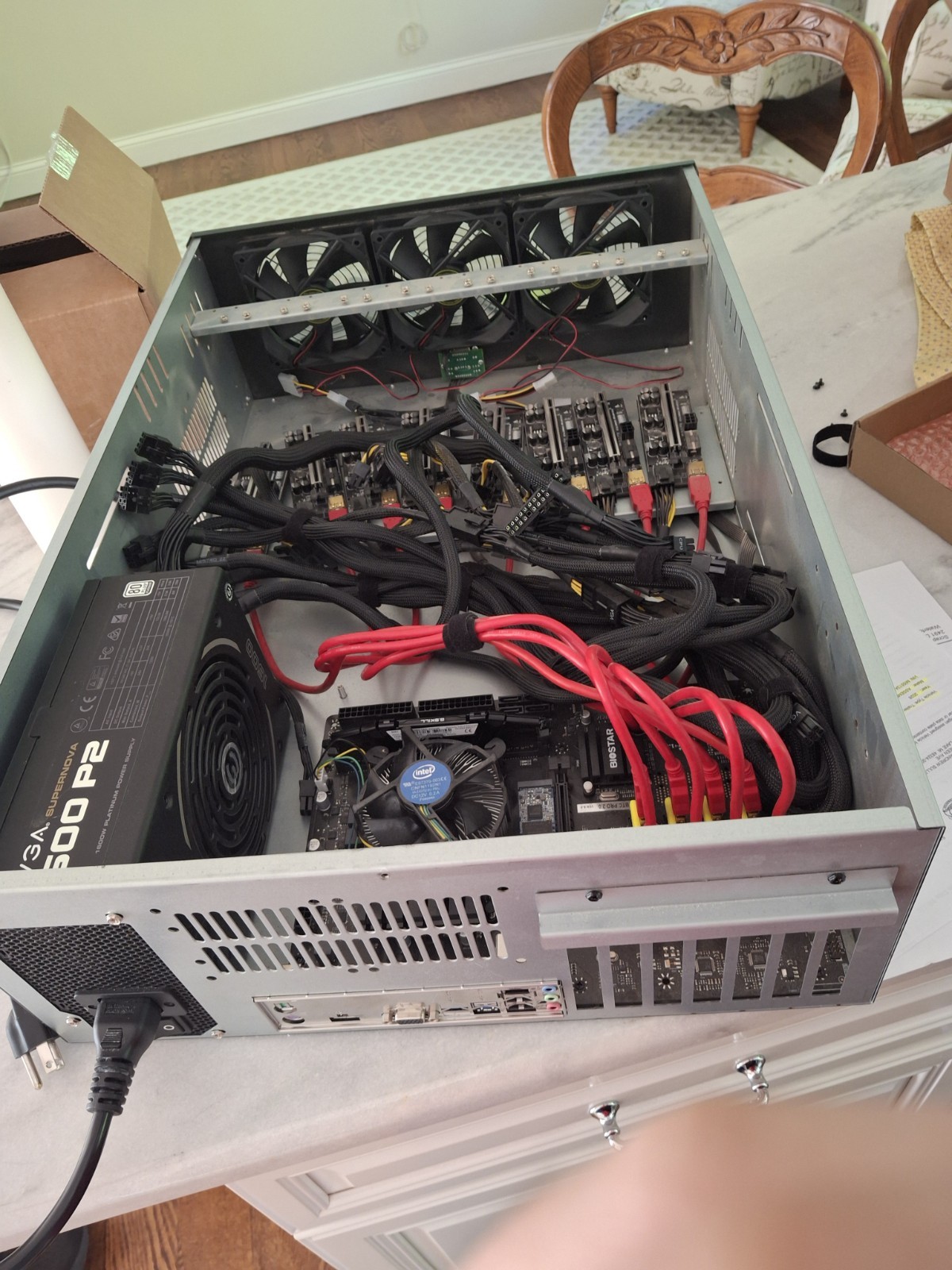 POWERFUL GPU AI (Artificial Inteligence) Server or Mining Rig