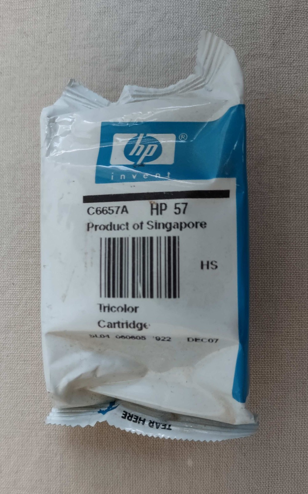 Genuine HP 57 Tri-Color Invent Ink Cartridge C6657A, DEC 07, NEW Open Box