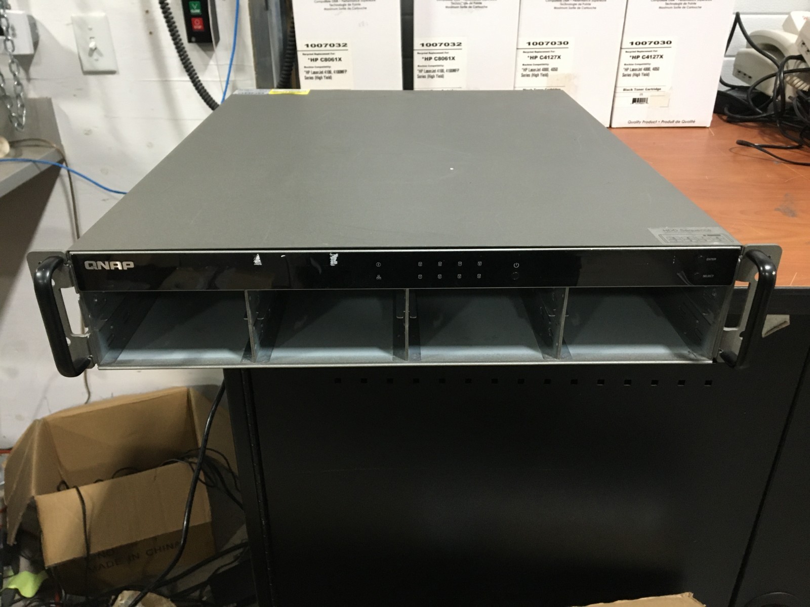 NO HDDs | QNAP TS-809U 8-Bay Storage Array *TESTED AND WIPED CONFIG*