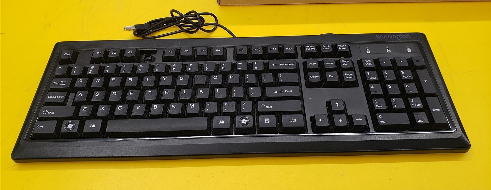 ⭐️⭐️⭐️⭐️⭐️ Kensington K72436AM Wired USB Keyboard Missing F4 Button 