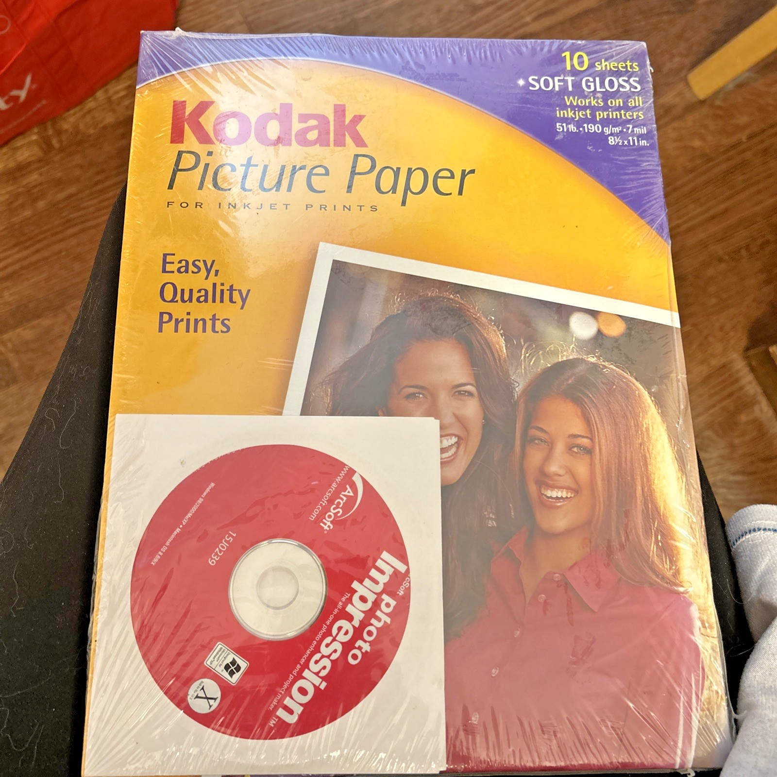 Kodak Picture Paper Soft Gloss Ink Jet 8.5” x 11” -10 Sheets With CD -NEW G2