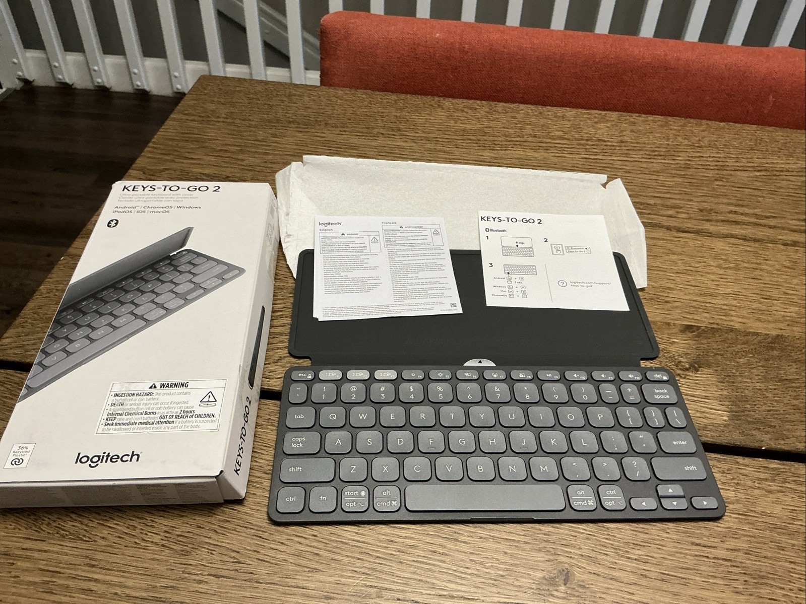 Logitech Keys-To-Go 2 Portable Bluetooth Keyboard with Built-in Cover Graphite