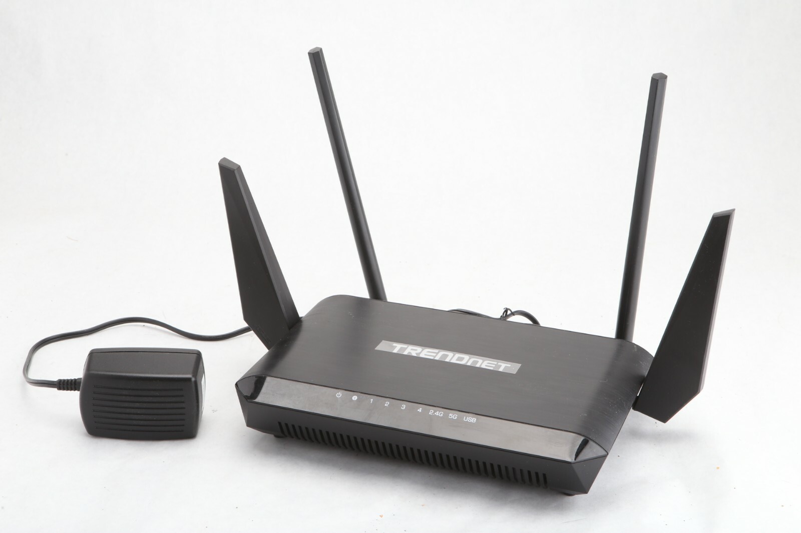 TRENDnet TEW827DRU Ac2600 StreamBoost Gigabit Ethernet Wireless Router - B31