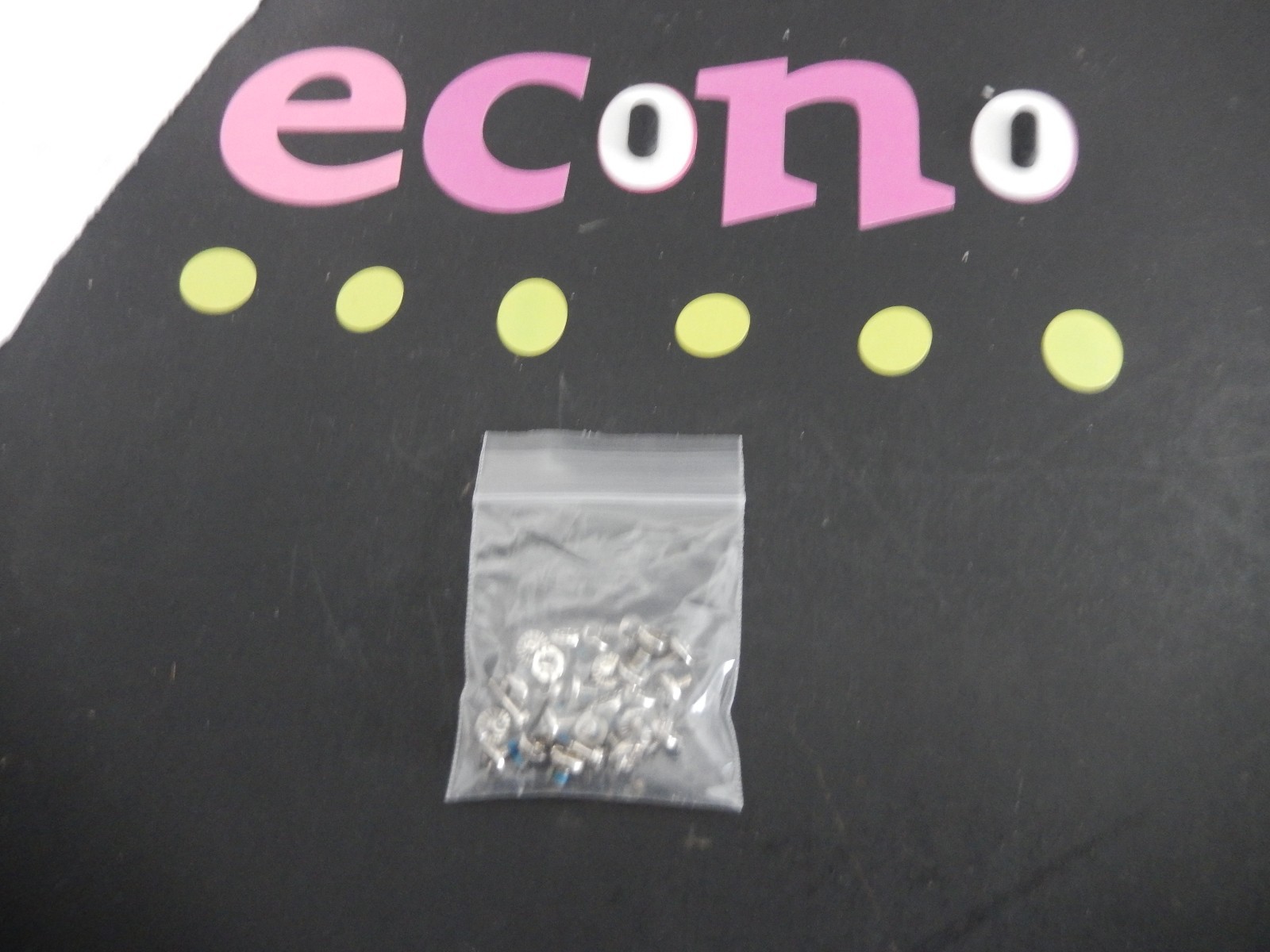Complete Set of Screws