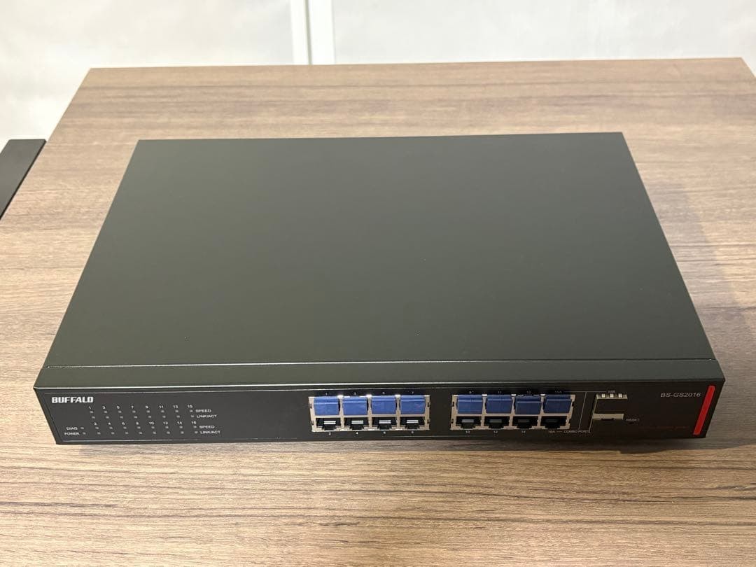 USED BUFFALO BS-GS2016 Layer 2 Giga Smart Switch 16 Port Black SNMP VLAN Japan