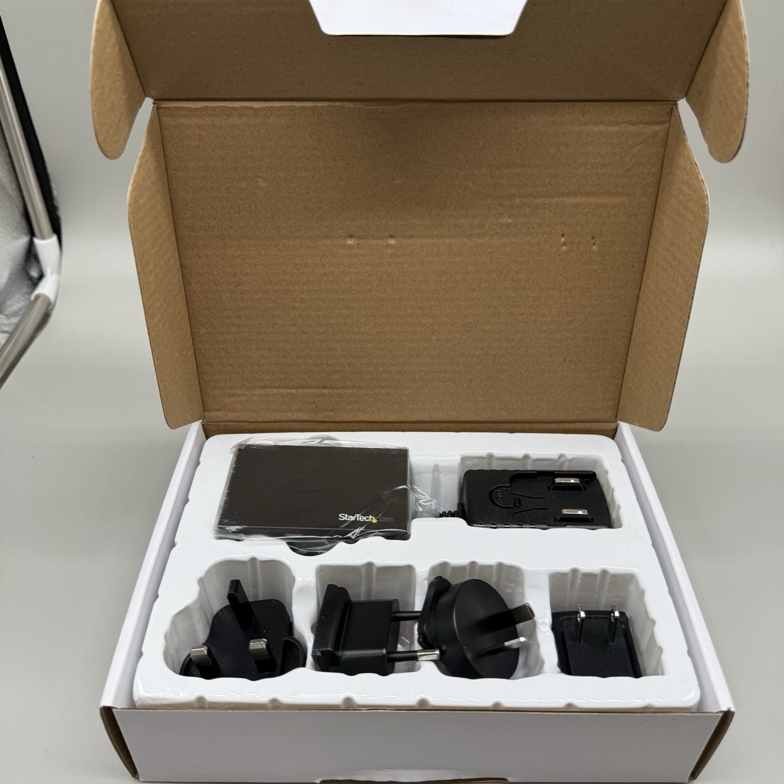 StarTech 2-Port HDMI Switch - 4K 60Hz - Open Box