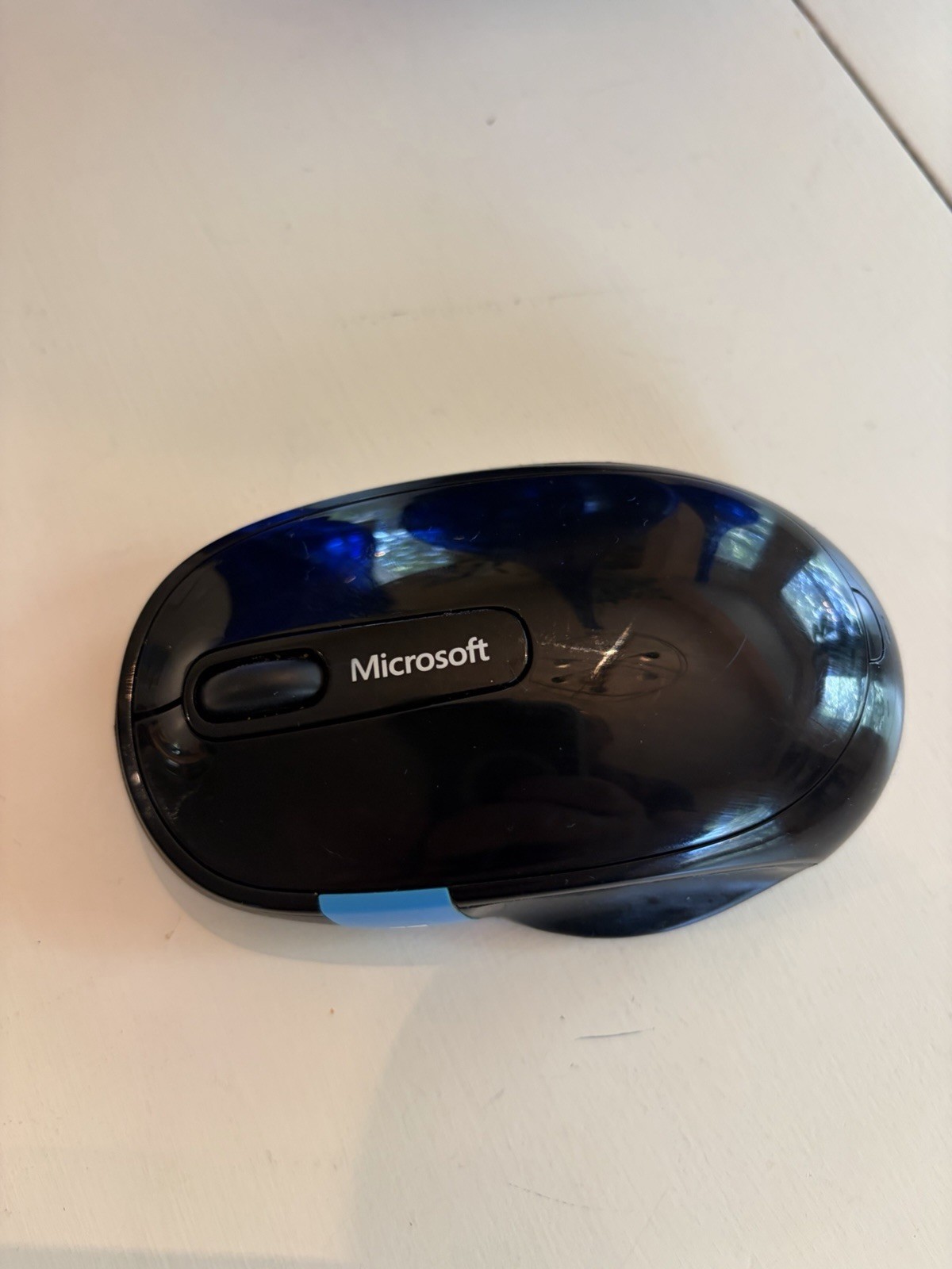 Microsoft Sculpt Comfort Bluetooth Mouse Ergonomic Mouse 4-Way Scrolling 1534