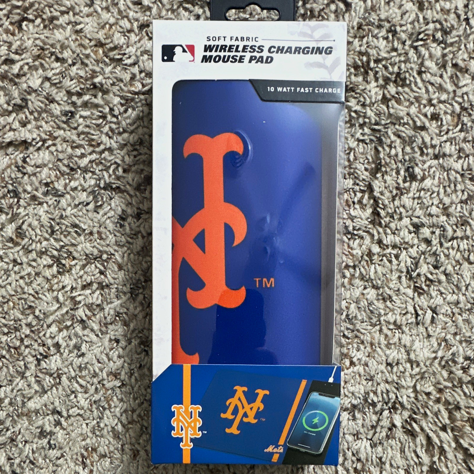 SOAR Wireless Charging Mouse Pad 10W Fast Charge - New York Mets MLB