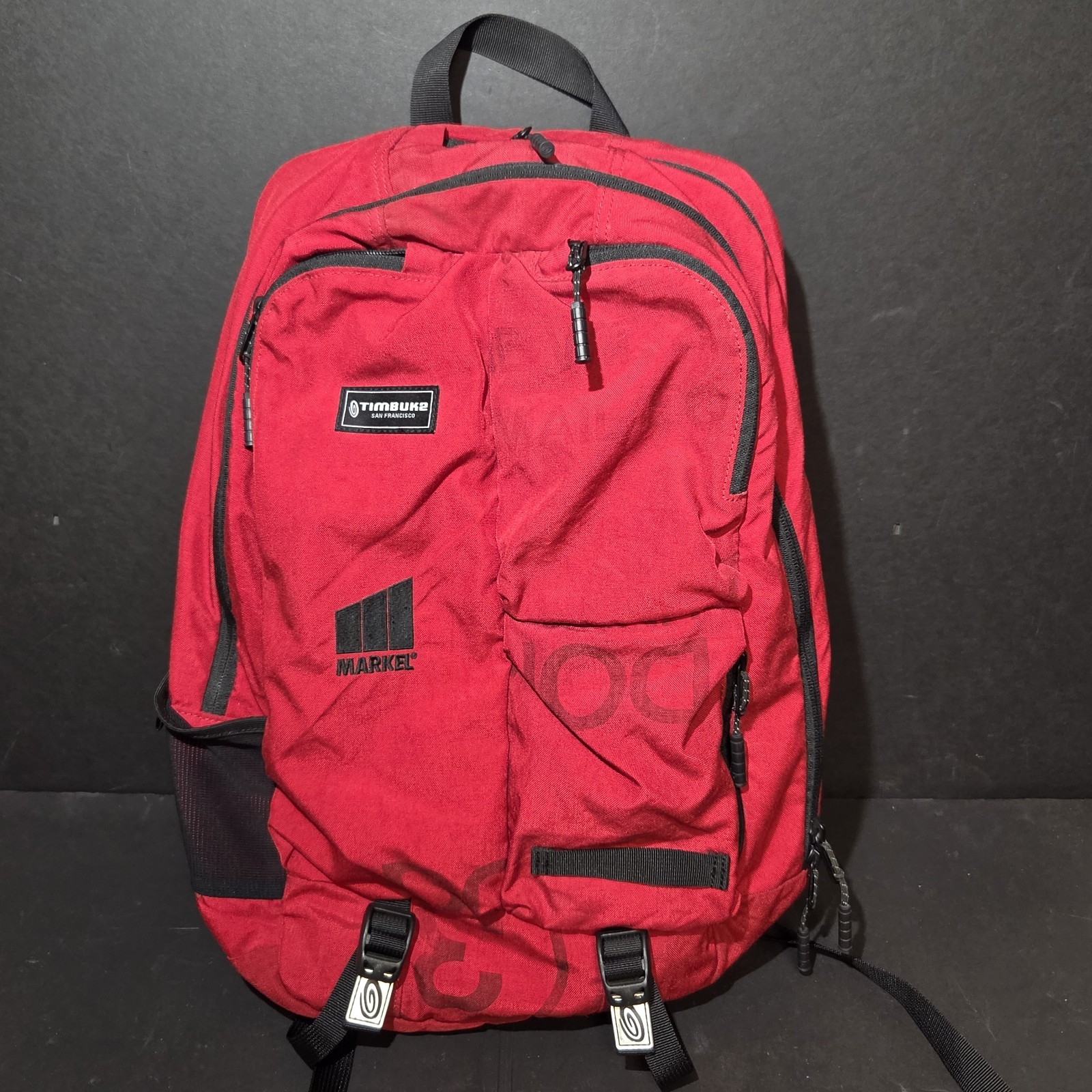 Timbuk2 Showdown Laptop Backpack Preowned Red / Maroon 15" Gray Interior