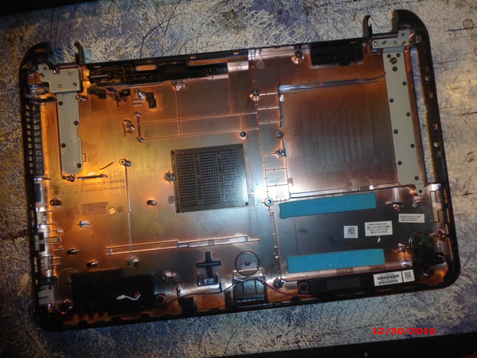 HP Notebook 15-r013ca Bottom Case Cover 749643-001 AP14D000400 HP 15-G013DX