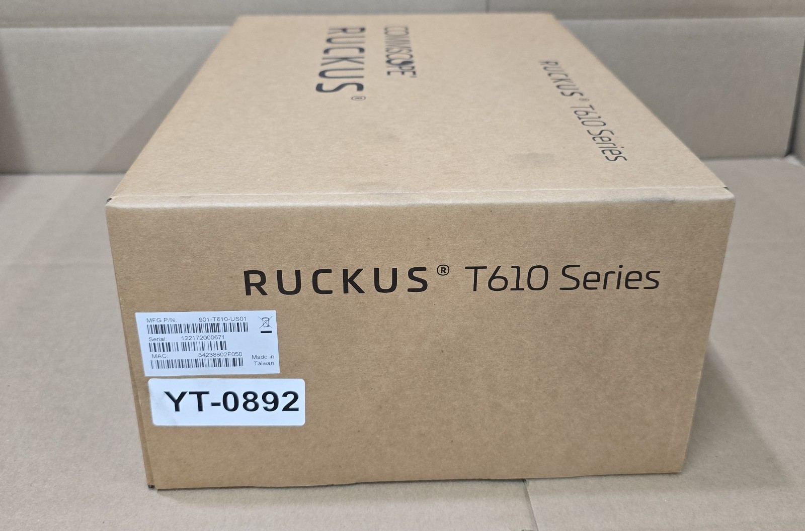 Brand New Ruckus T610  2.4GHx/5GHz Outdoor Access Point 4x4:4 901-T610-US01