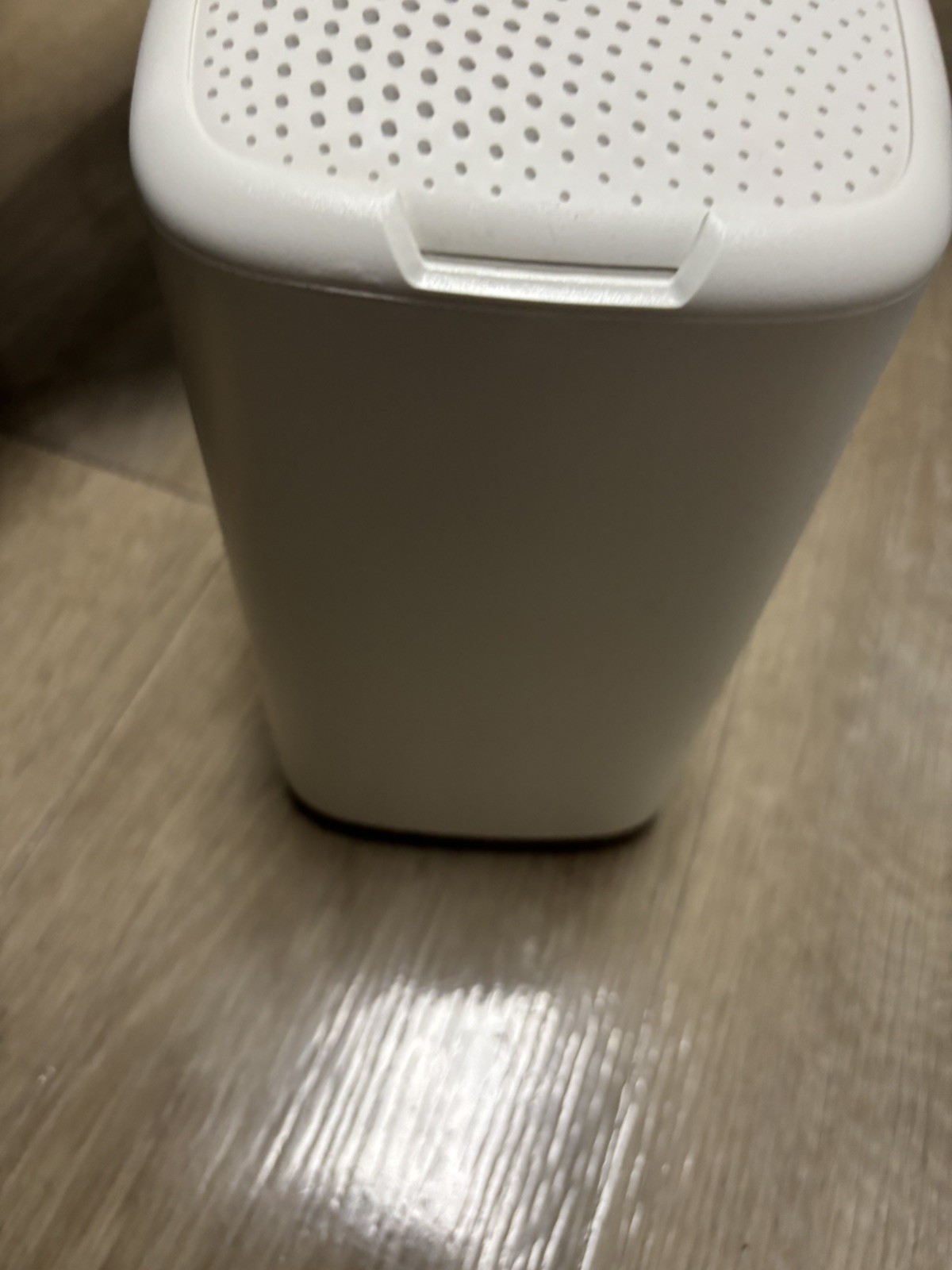 Xfinity xFi Gateway Router XB8-T Triband Wifi CGM4981COM - NO POWER CORD