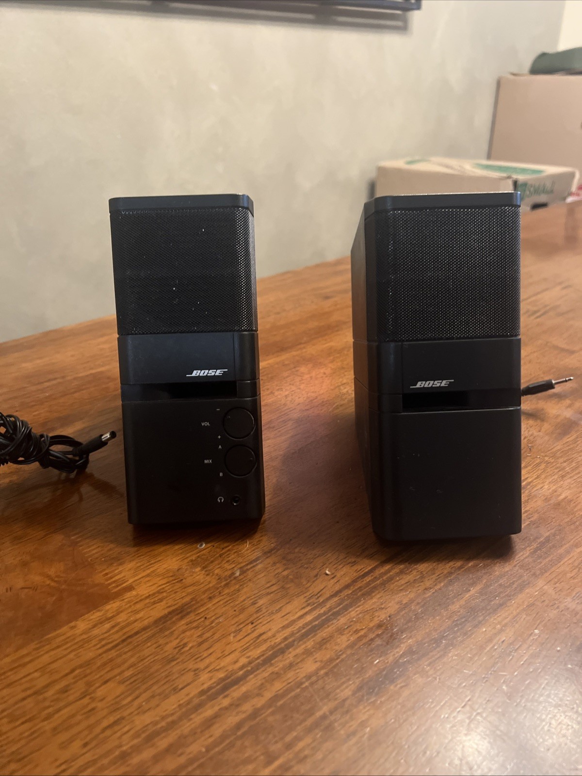 Bose MediaMate Computer Speakers Stereo System 