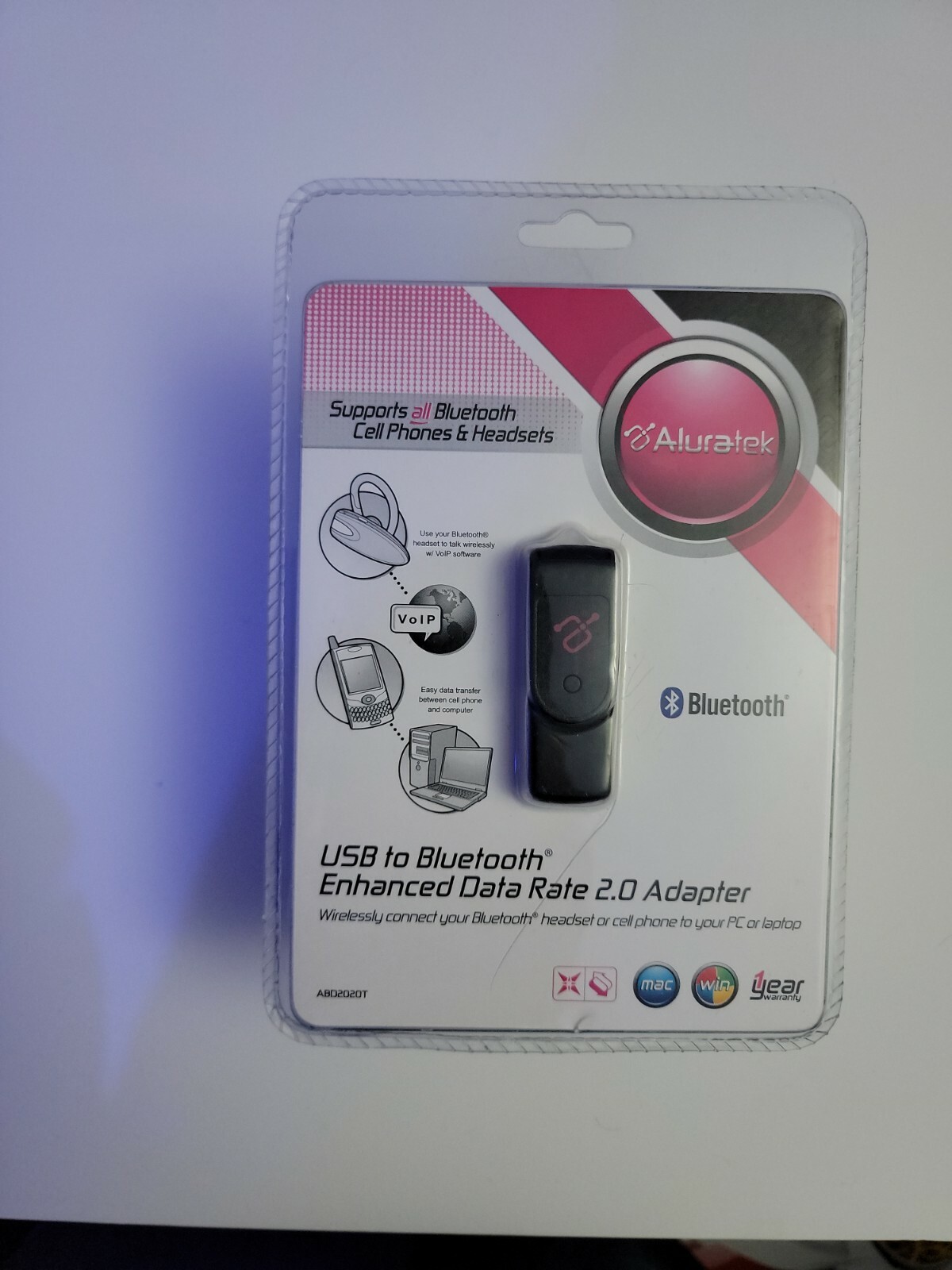 Aluratek Bluetooth Adapter Model ABD2020T