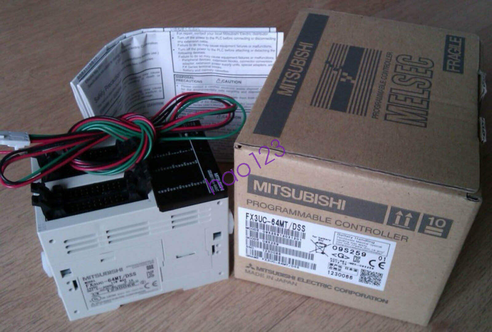 Mitsubishi in box FX3UC-64MT/DSS Programmable Controllers UPS/FedEx NEW