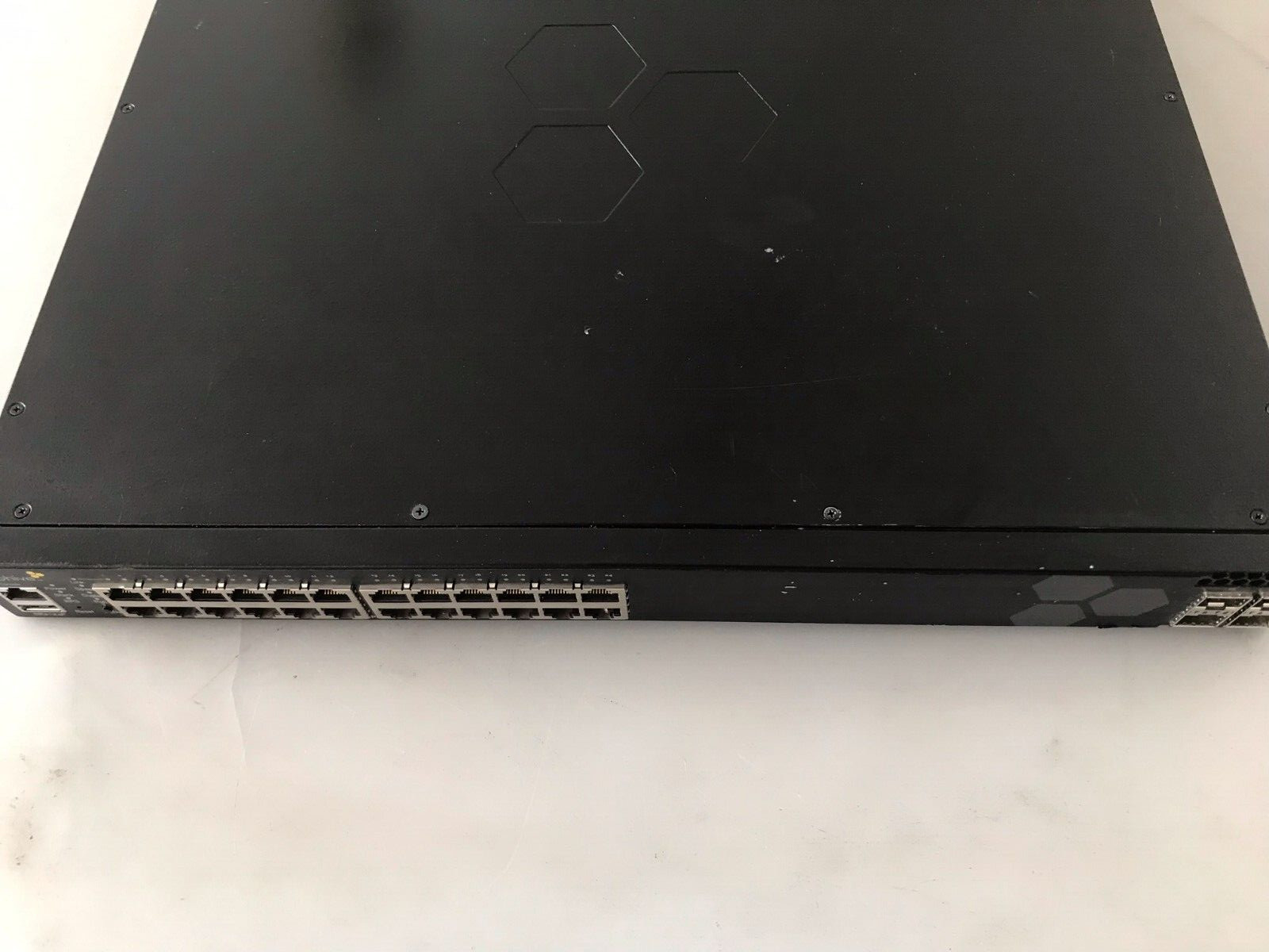 Aerohive AH-SR2124P 24-Port Manage Switch