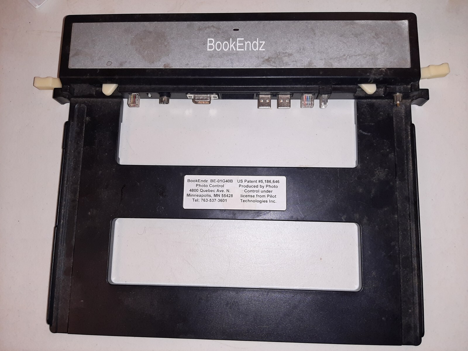 BookEndz BE-01G40T Apple PowerBook G4 Docking Station