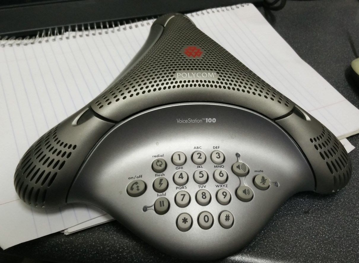 Polycom 2201-06846-001 VoiceStation 100 Conference Phone Unit