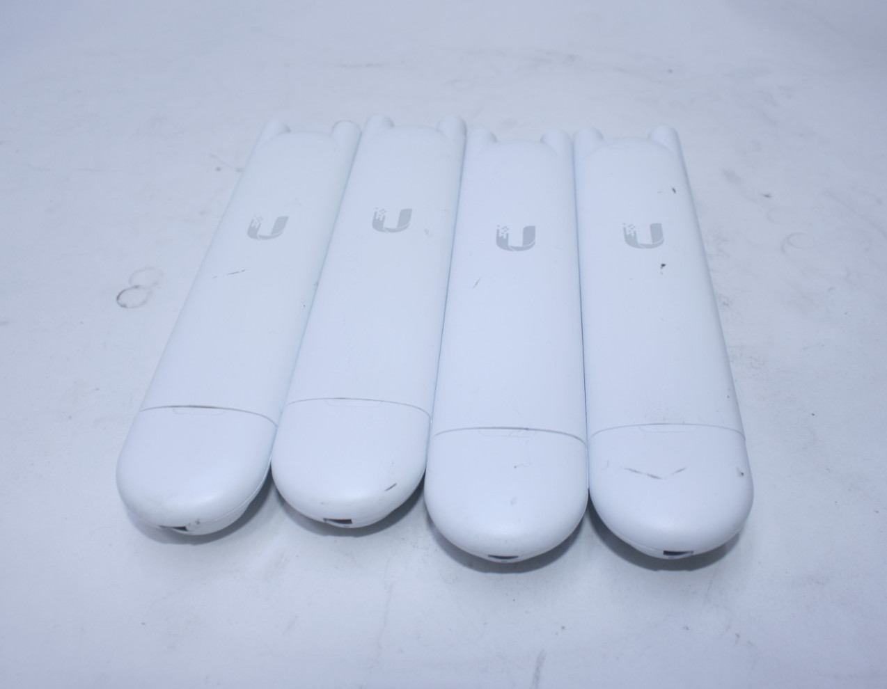 LOT OF 4 Ubiquiti Networks UniFi AC Mesh Network Access Point - UAP-AC-M (T7-B1)
