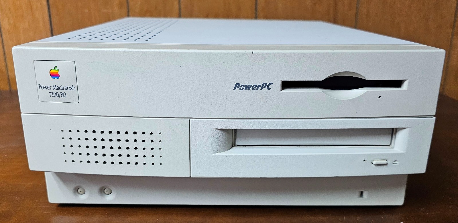 Vintage Apple Power Macintosh 7100/80 desktop M2391 PowerPC 601 NuBus
