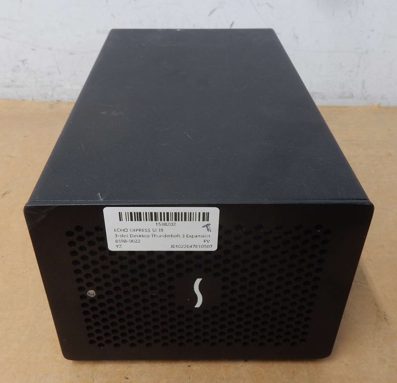 SONNET	ECHO EXPRESS SE III 3-slot Desktop Thunderbolt 3 Expansion System 