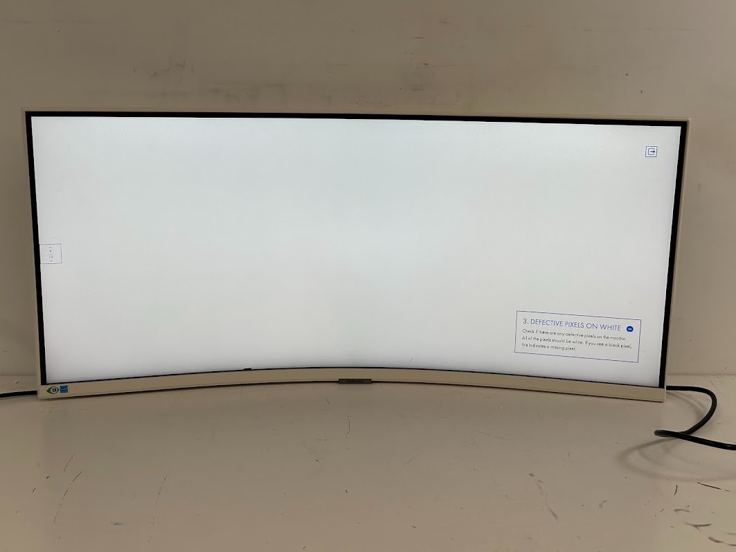 SAMSUNG 34” ViewFinity (S65TC) Ultra-WQHD 1000R Curved Computer Monitor - READ