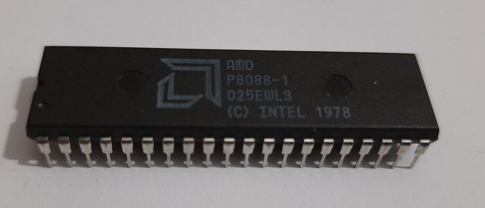 AMD P8088-1 DIP40 10MHz Retro CPU Processor