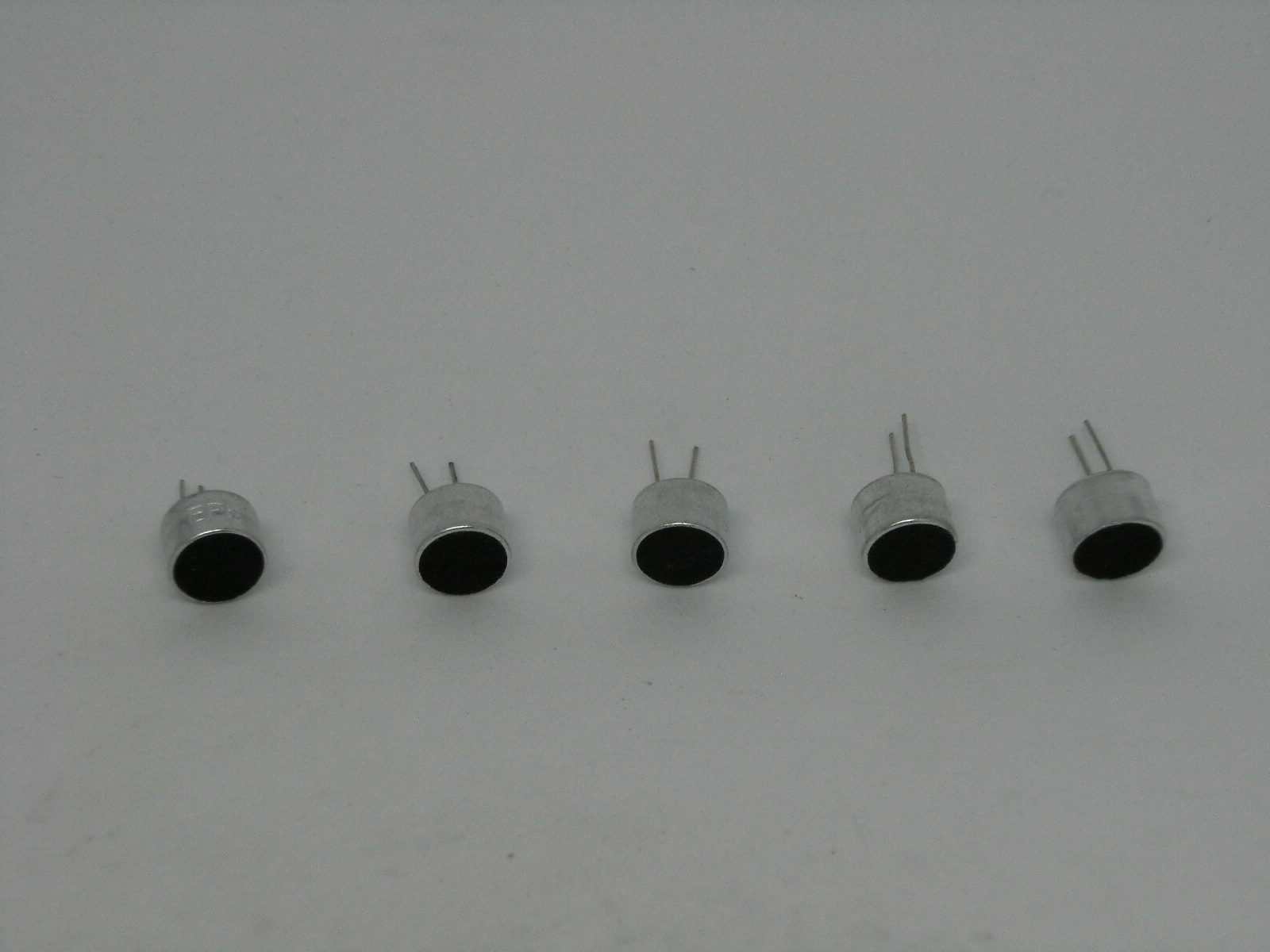 5x Pack Electric Capacitive Condenser Capacitor Microphone Mic 2 Pin 9.5x7mm Uni