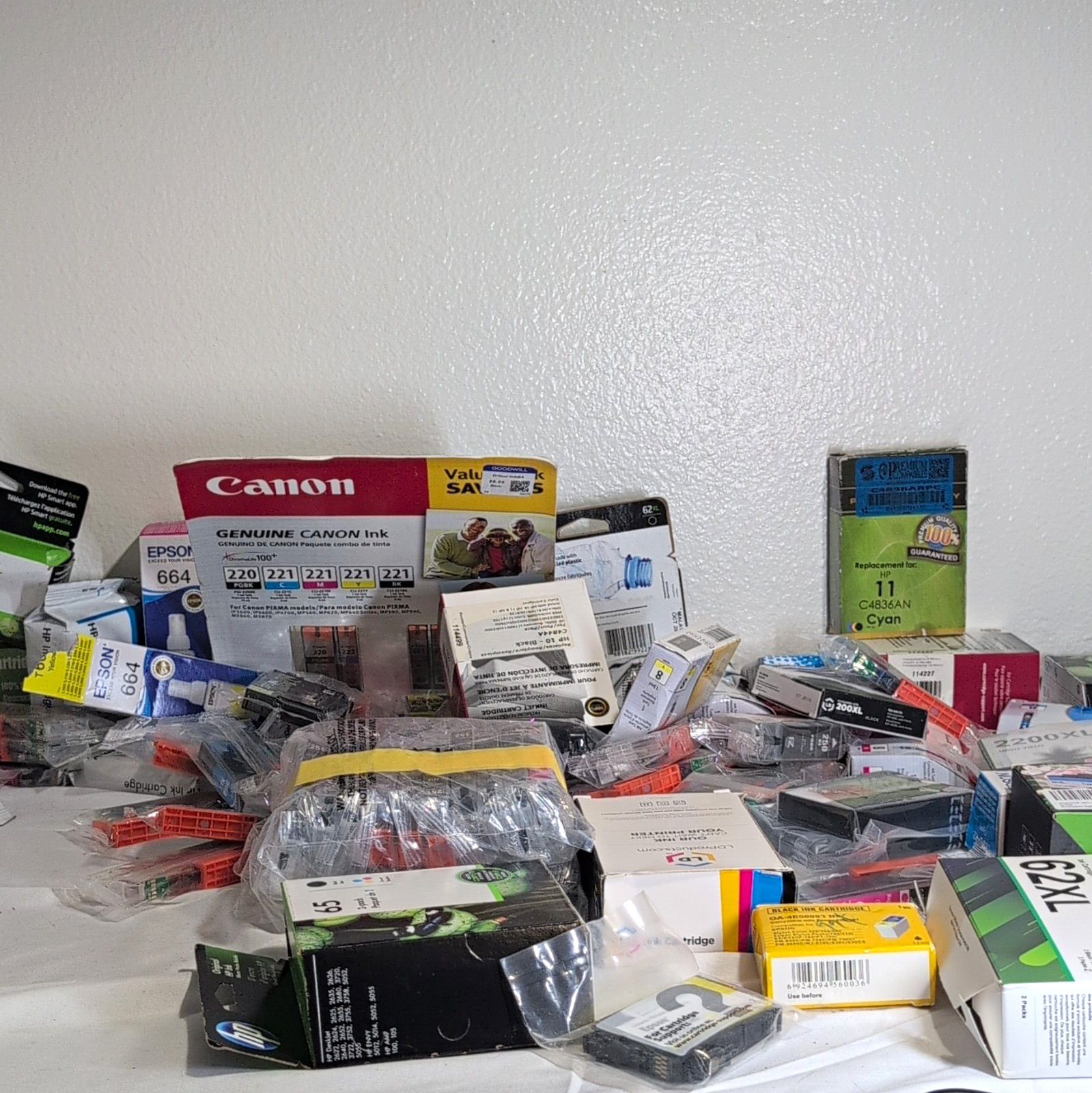 Mixed Lot Inkjet Ink Cartridges ALL EXPIRED ALL UNUSED.
