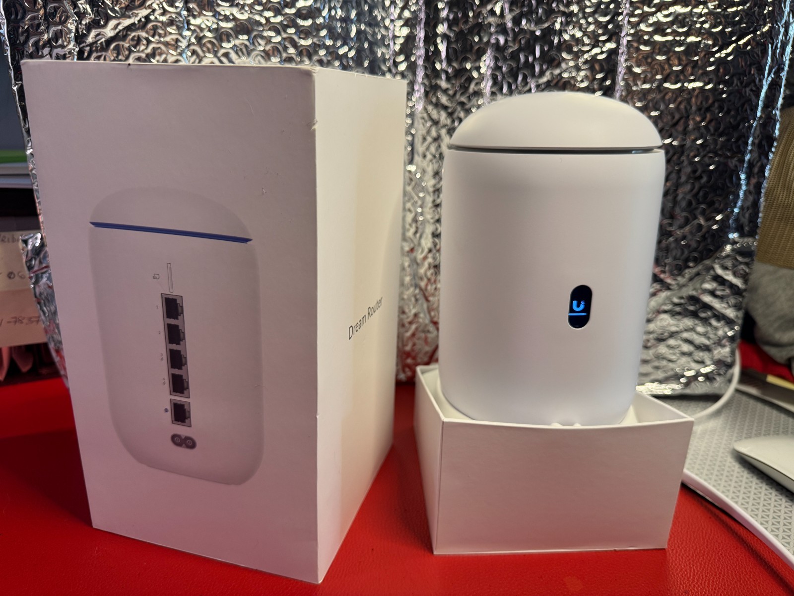 Ubiquiti UniFi Dream Router 6 - UDR6 with original box