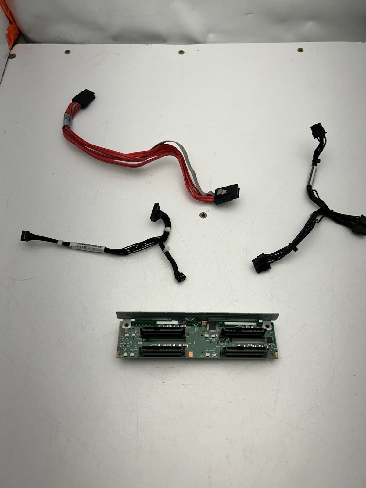 IBM 59Y3915 SAS BACKPLANE FOR X3550 M3