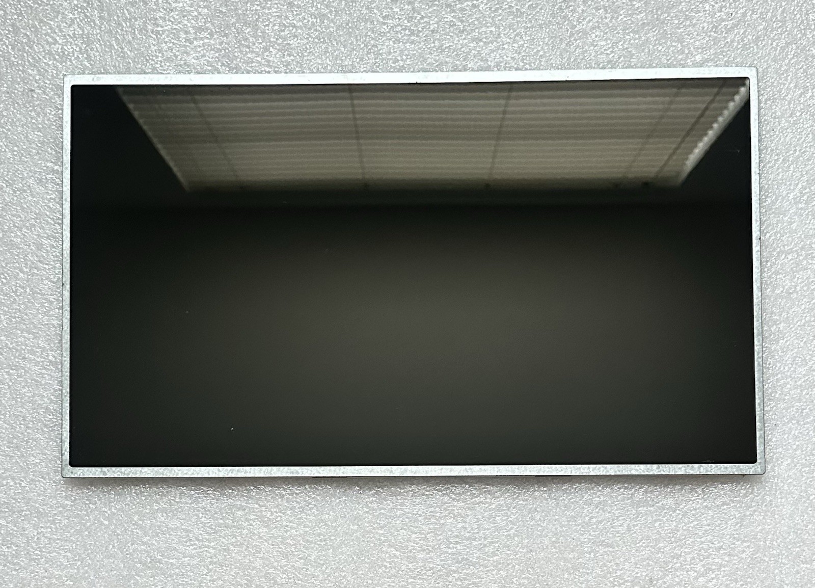LG Display 17.3" LED Glossy LCD Display Screen Panel LP173WD1 TL G2, *READ*