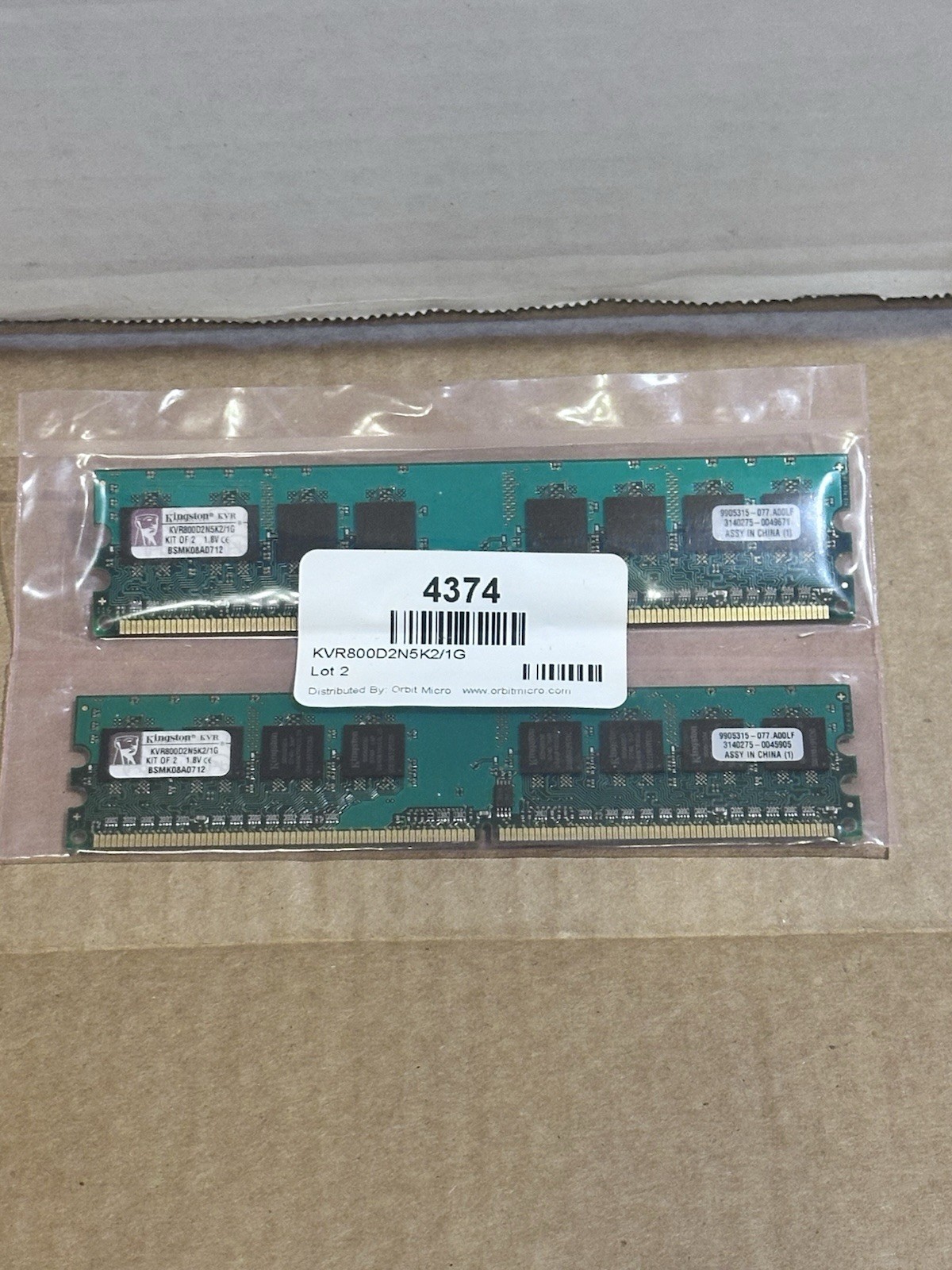 2  Kingston  KVR800D2N5K2/1G DDR2 SDRAM 240 Pin PC-6400 Single Rank Memory