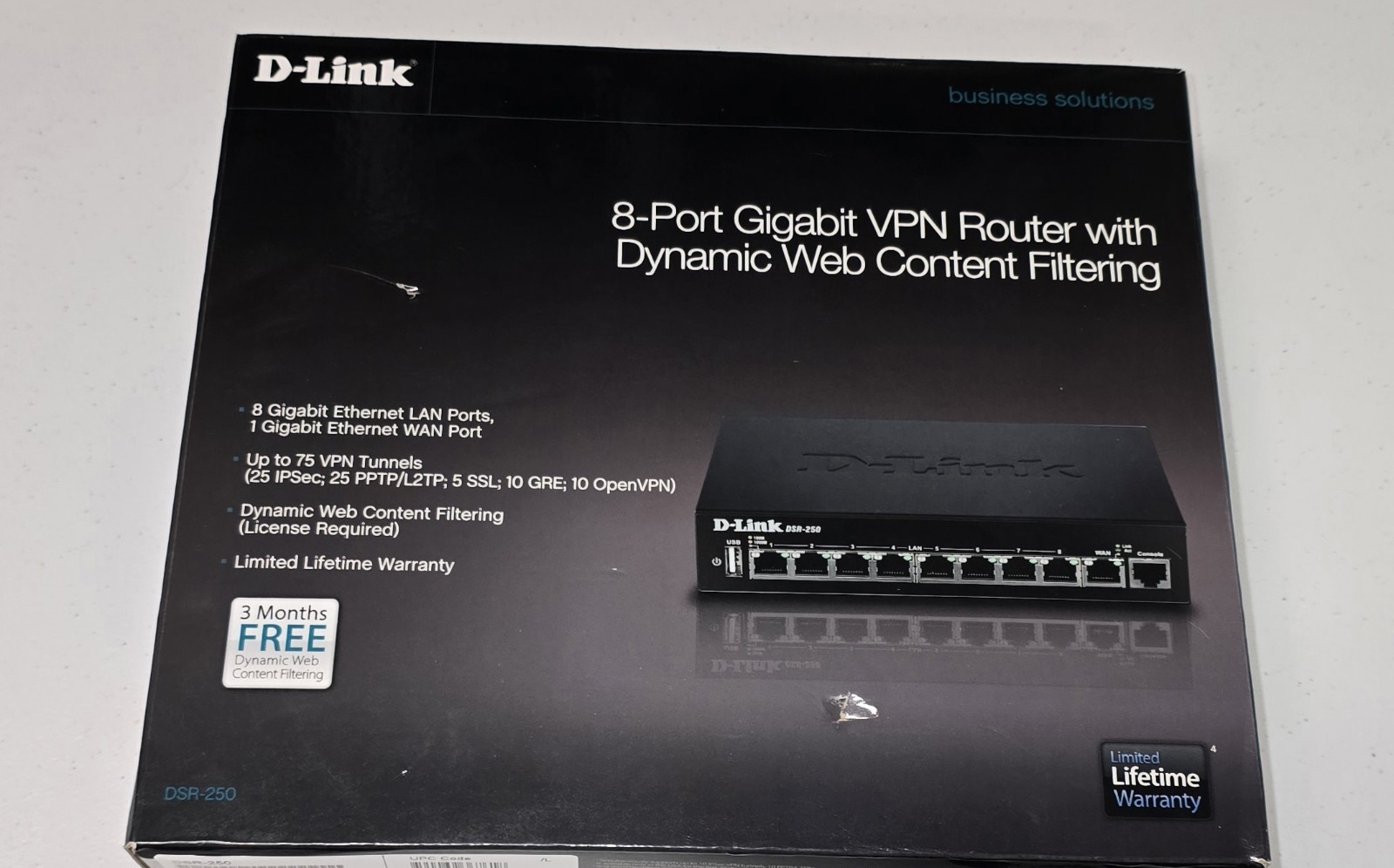 D-Link DSR-250 8-Port Gigabit VPN Router with Dynamic Web Content Filtering