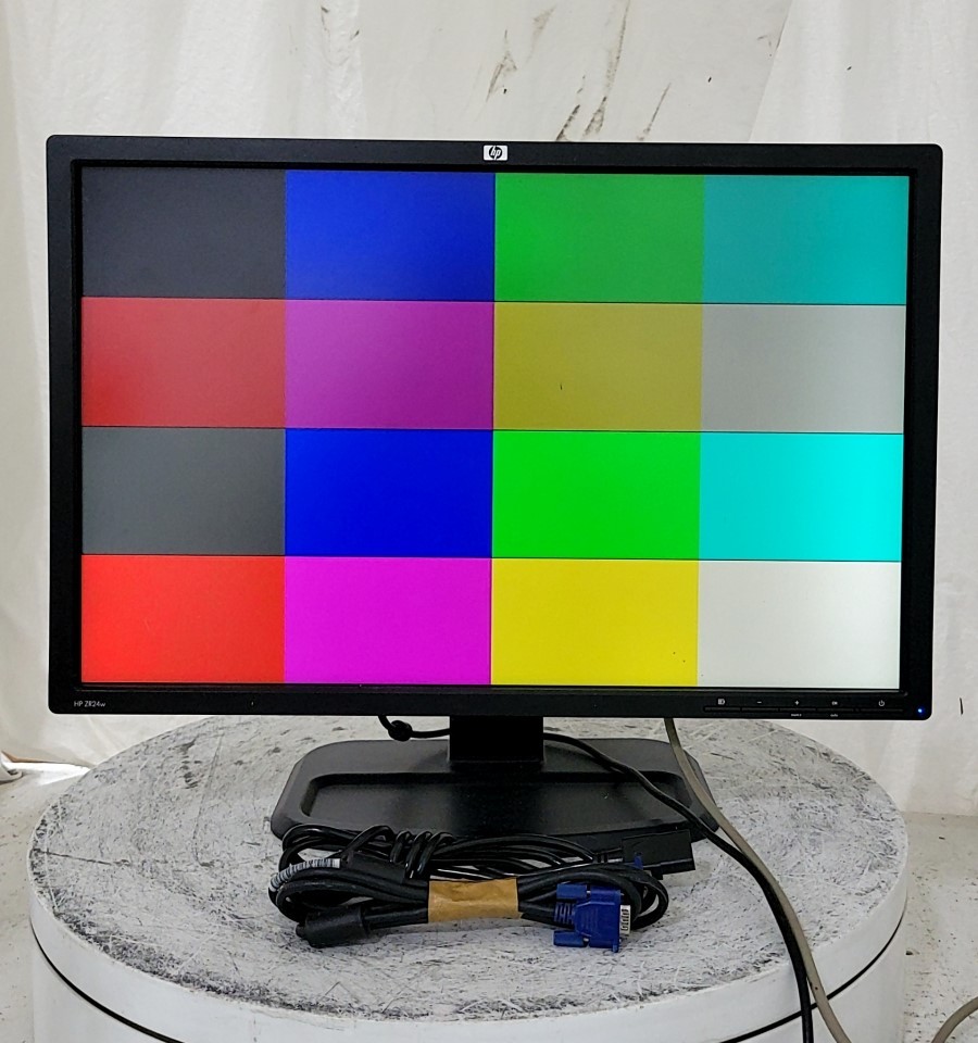 HP ZR24w 583096-700 LCD Monitor 24" VGA HDMI DP SEE NOTES