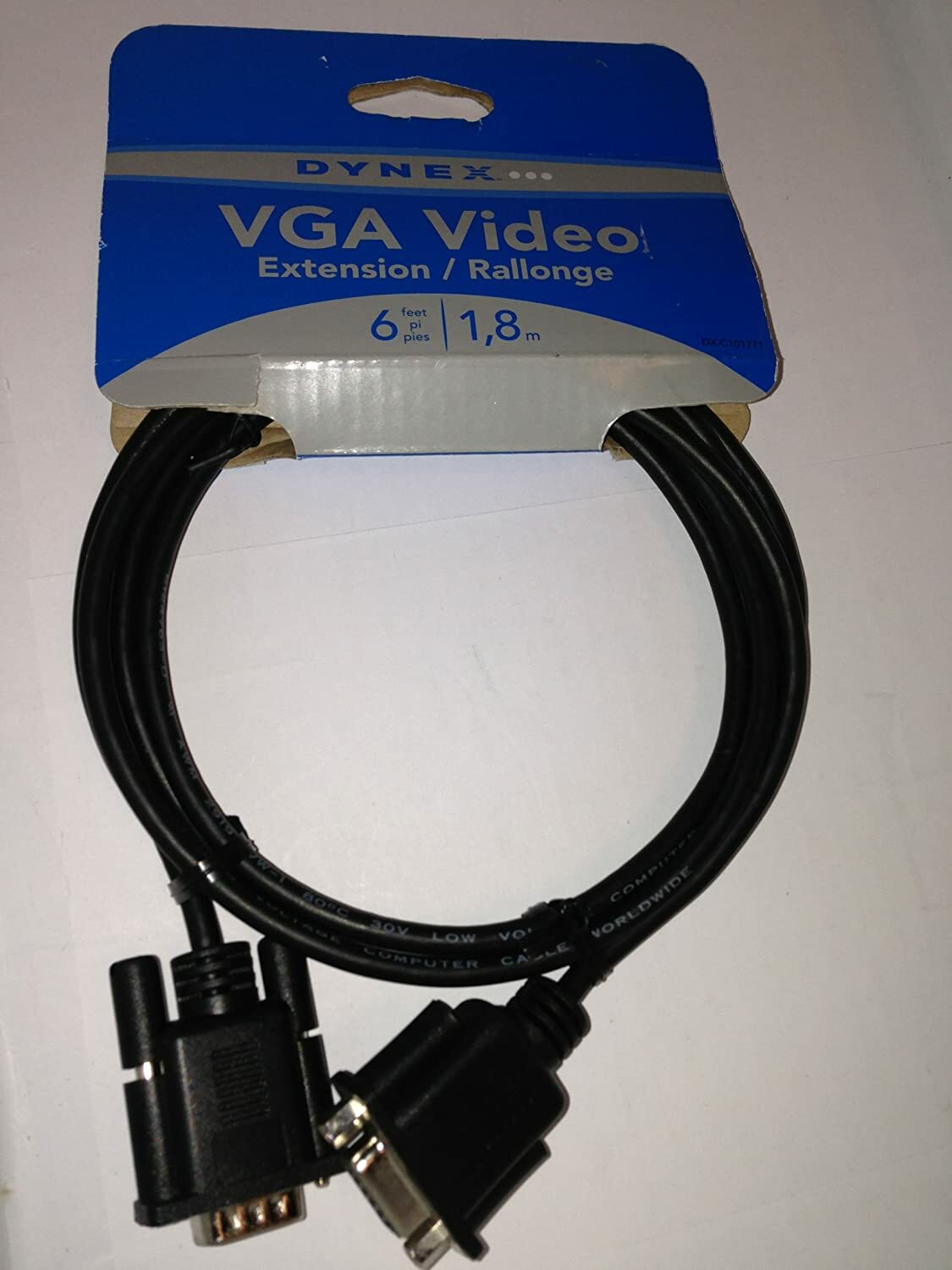 Dynex PC Monitor VGA Extension Cable - 6ft (1.8M) 