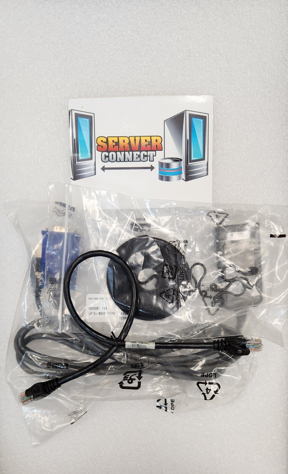 -- NEW IN BAG -- IBM 39M2899 USB KVM CONVERSION CABLE 39M2909
