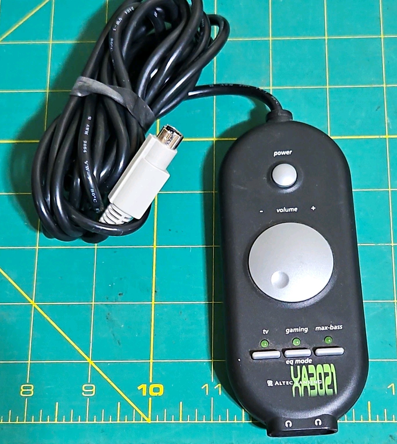 Altec Lansing XA3021 Wired Volume Control Pod EQ Mode 3.5mm 2.1 Black