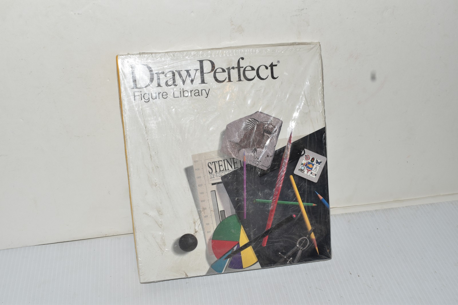 DRAWPERFECT FIGURE LIBRARY  VINTAGE SOFTWARE- SEALED / NEW  (BGH9)